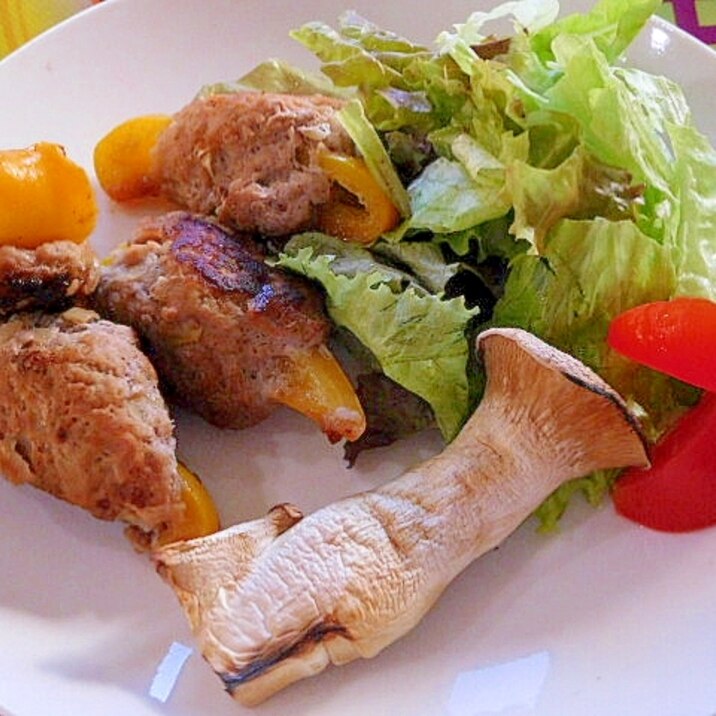 青じそ シシカバブ風肉巻きとエリンギの焼き物 レシピ 作り方 By サクラノカタライ 楽天レシピ 青じそ シシカバブ風肉巻きとエリンギの焼き物 レシピ 作り方 By サクラノカタライ 楽天レシピ